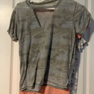 American eagle camp short sleeve shirt
